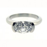 18ct white gold ring set with an oval cut diamond