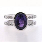 96 18ct white gold amethyst and diamond ring